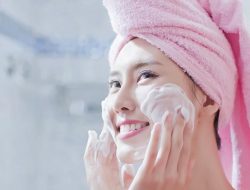 Mengenal Face Wash: Apa, Mengapa, dan Bagaimana Memilih yang Tepat?